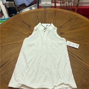 New with Tags Athleta White High-Neck Tank Top